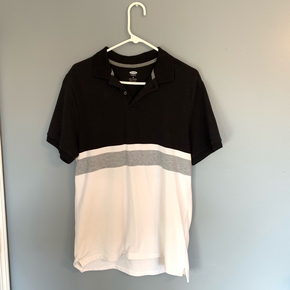 Old navy shirt